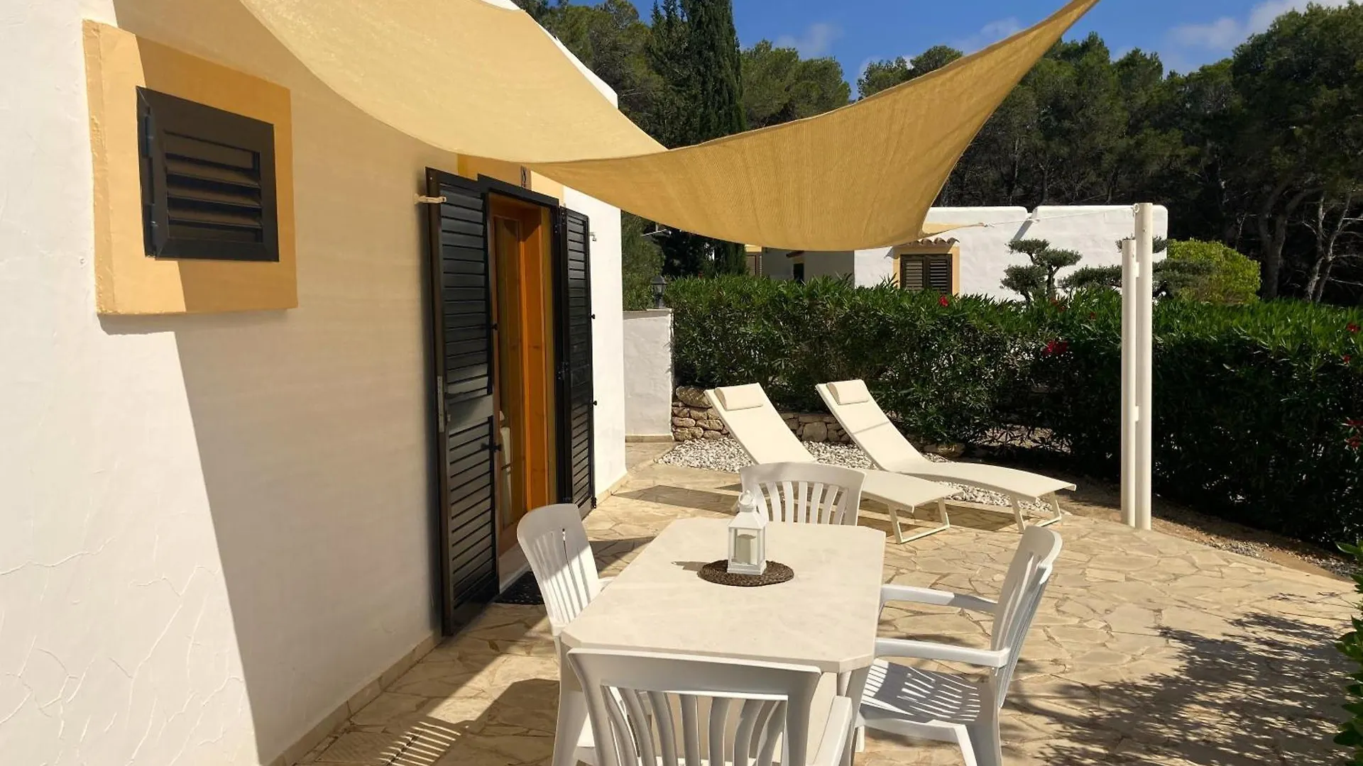 Apartamentos Pinosol Santa Eularia des Riu Spanyolország