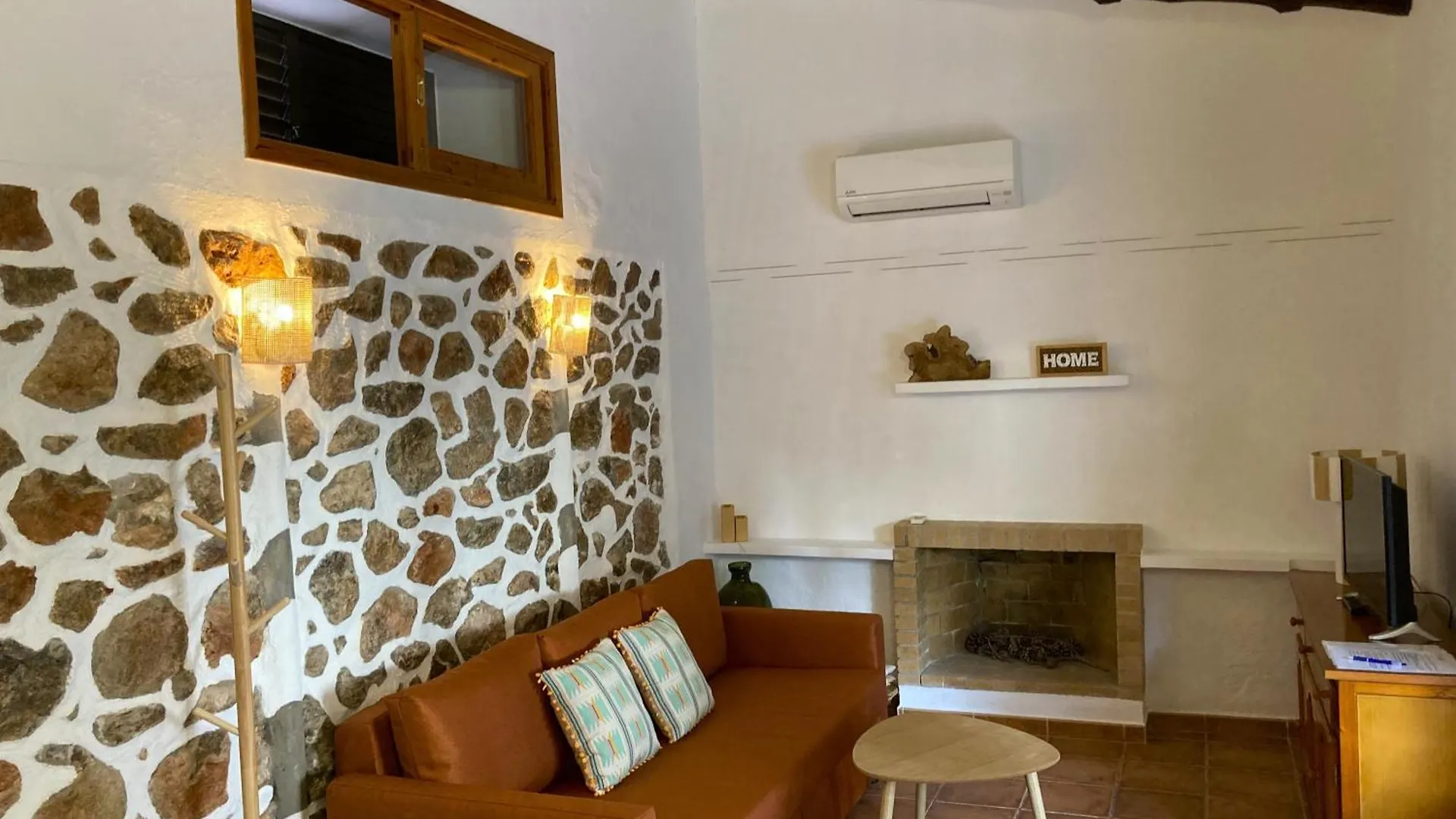 Apartamentos Pinosol Santa Eulària des Riu 0*,  Spanien