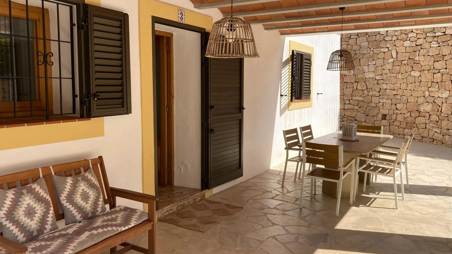 Apartamentos Pinosol Santa Eulària des Riu