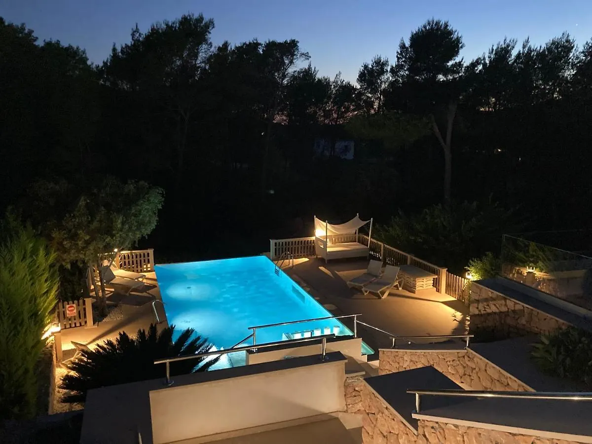 Apartamentos Pinosol Santa Eulária des Riu