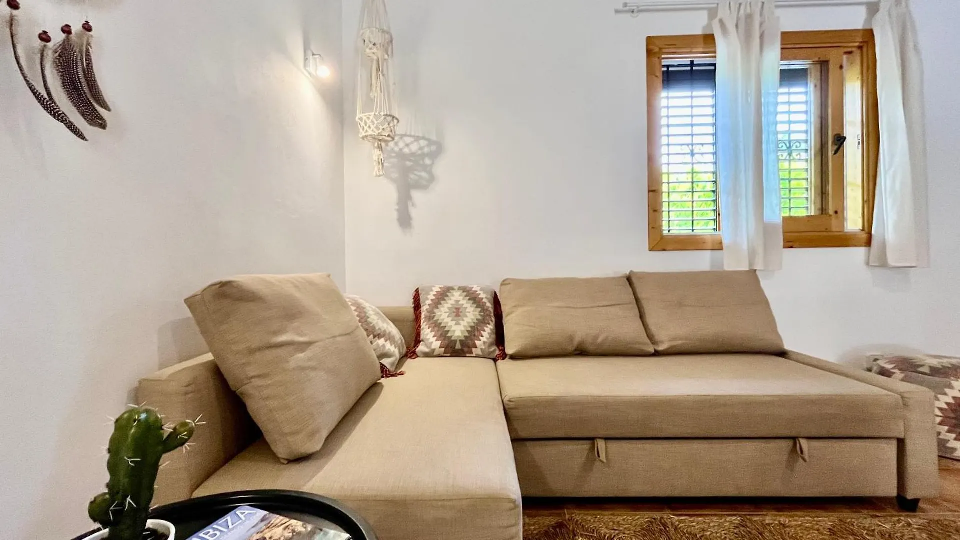 Apartamentos Pinosol Santa Eulária des Riu 0*,  Espanha