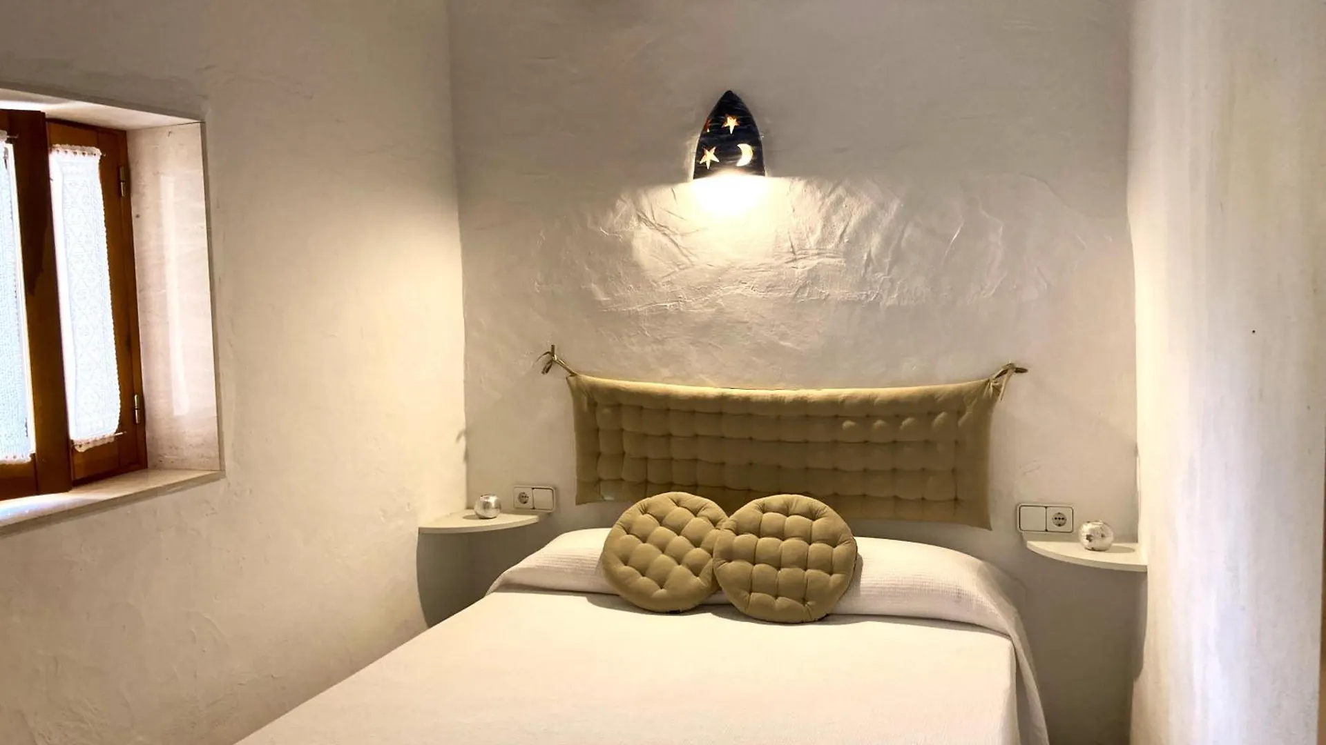 Apartamentos Pinosol Santa Eulária des Riu 0*,